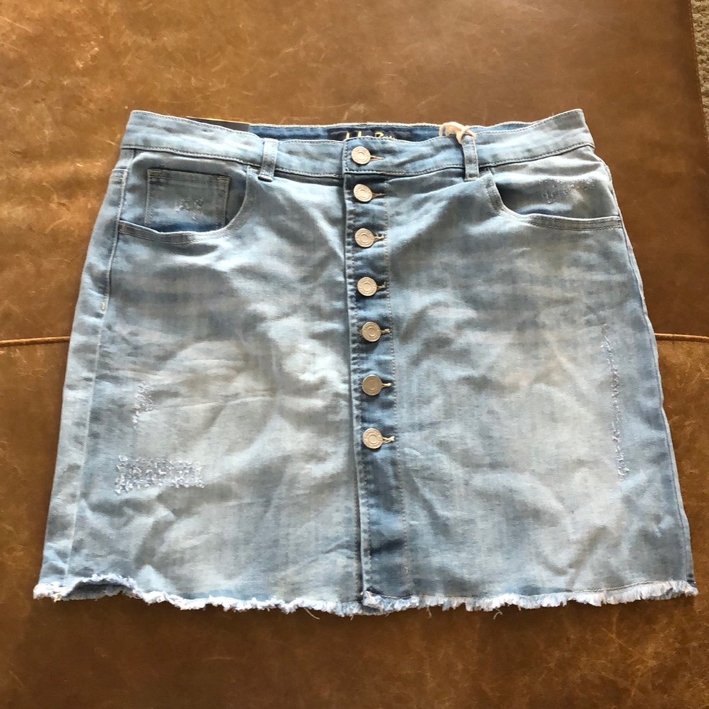 Indigo Rein distressed jean skirt